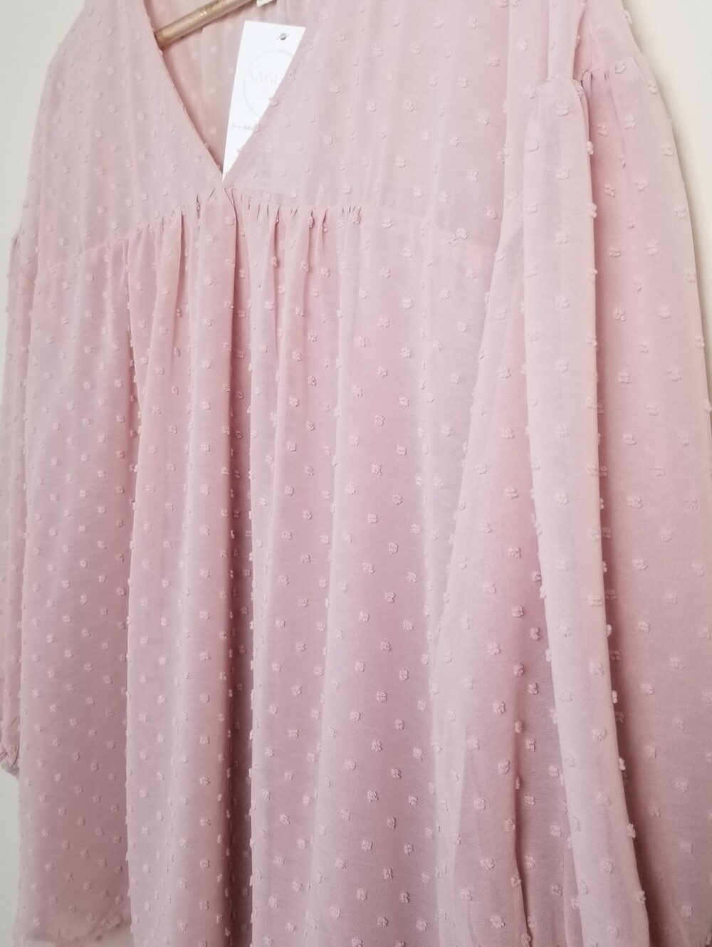Davi & Dani Swiss Dot V-Neck Top Size Medium Bust 43 New - Picture 2 of 6